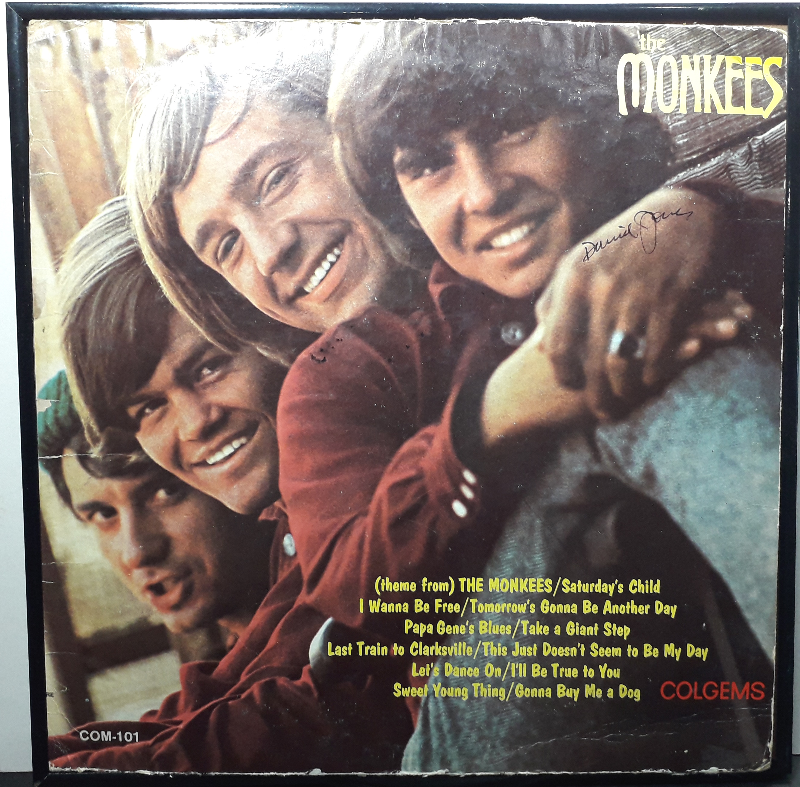David Jones - Monkees- Signed LP Album - Monkees Self Titled