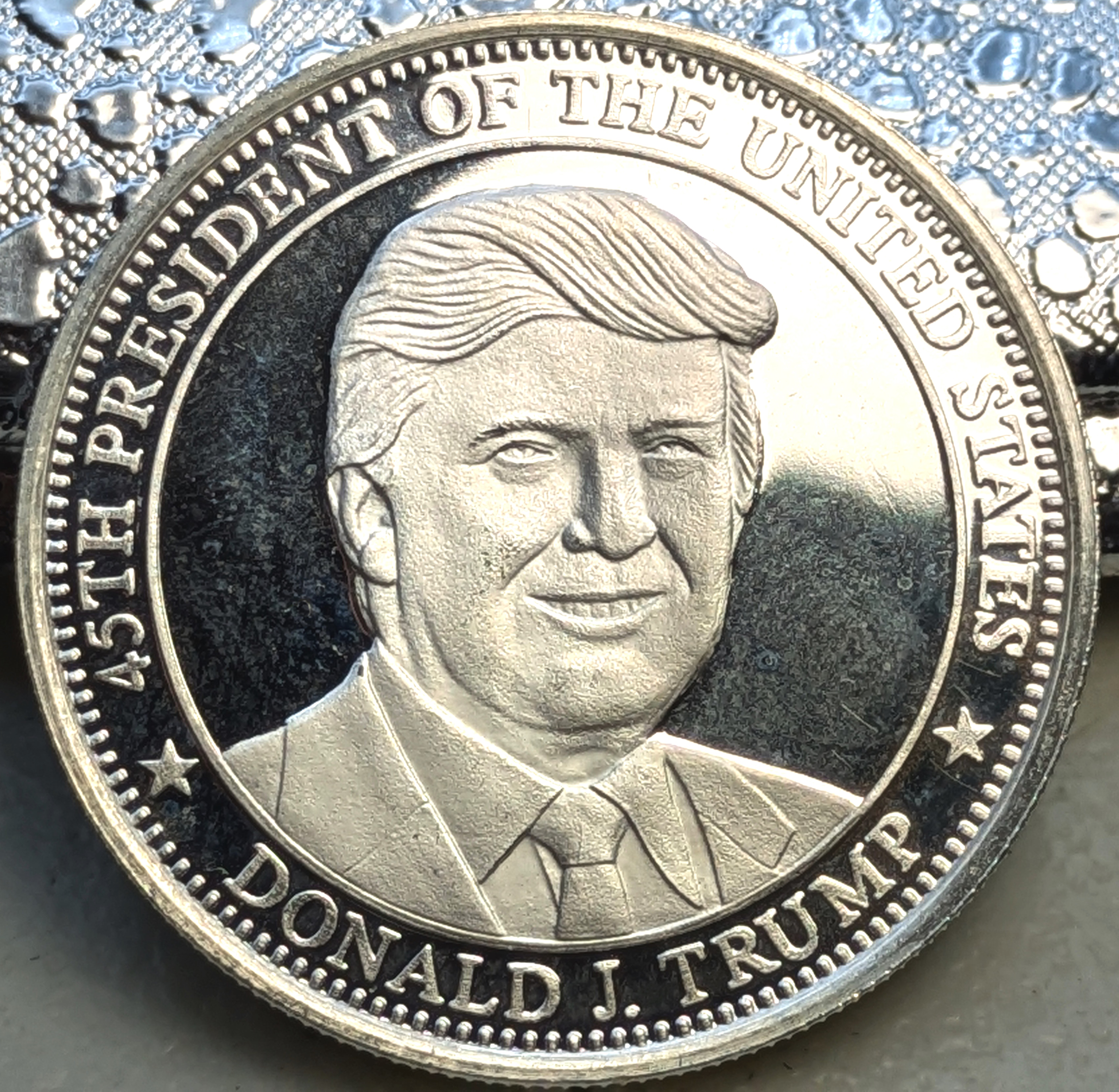 Donald J. Trump - .9999 Fine Silver Round